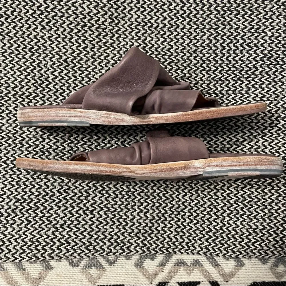 P. Monjo Grayish-Purple Leather Slouch Thong Sandal Sz-39 - Picture 3 of 6